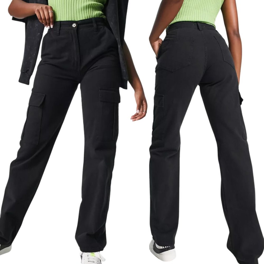 NWT 🖤 Stradivarius Cargo Pants in Black Size US 0